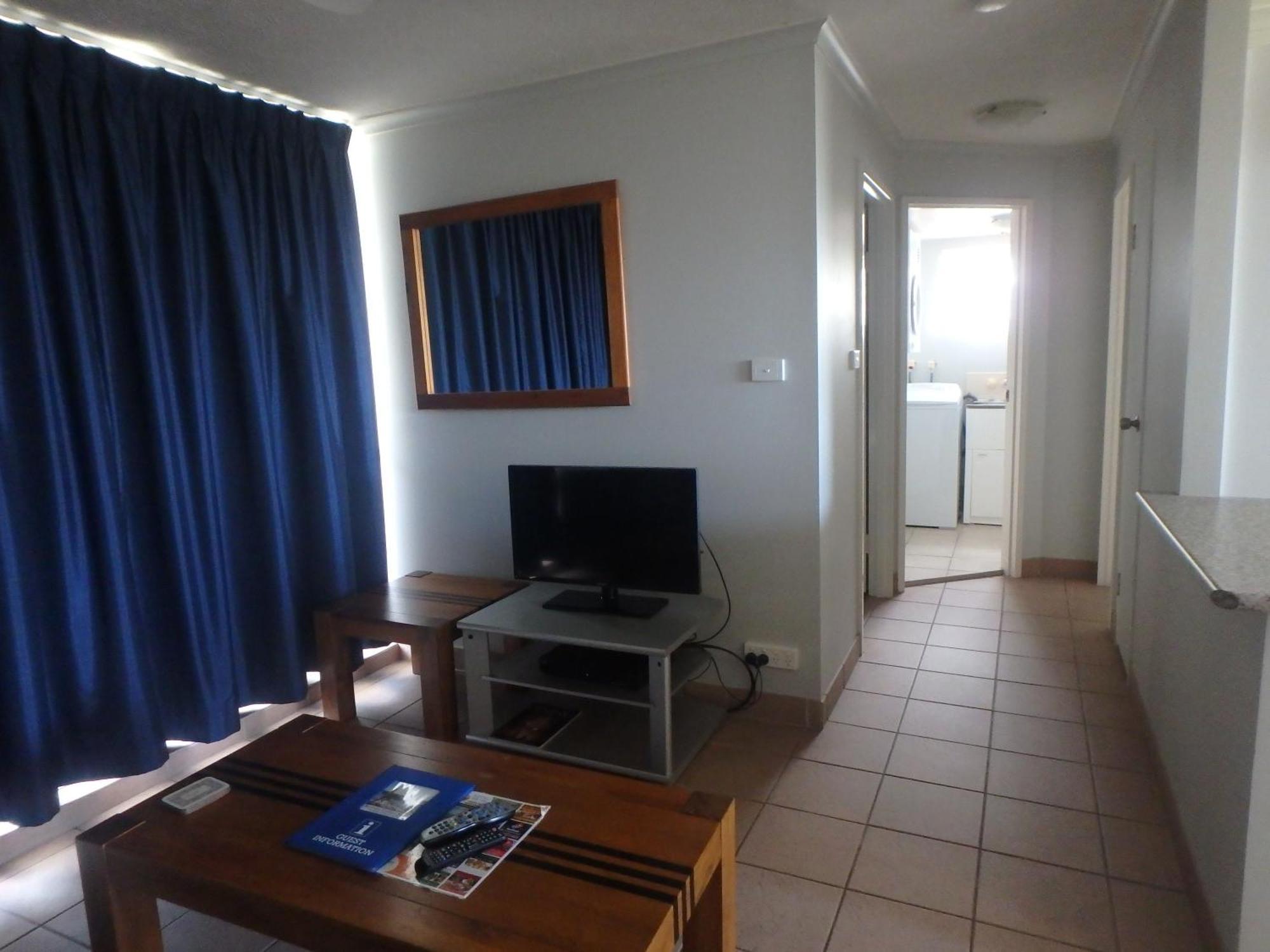 Burleigh Gardens North Hi-Rise Holiday Apartments Гоулд Коуст Стая снимка