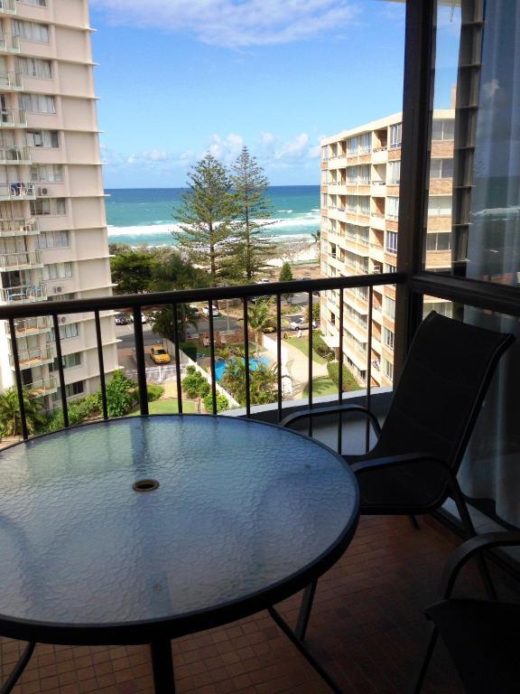 Burleigh Gardens North Hi-Rise Holiday Apartments Гоулд Коуст Екстериор снимка