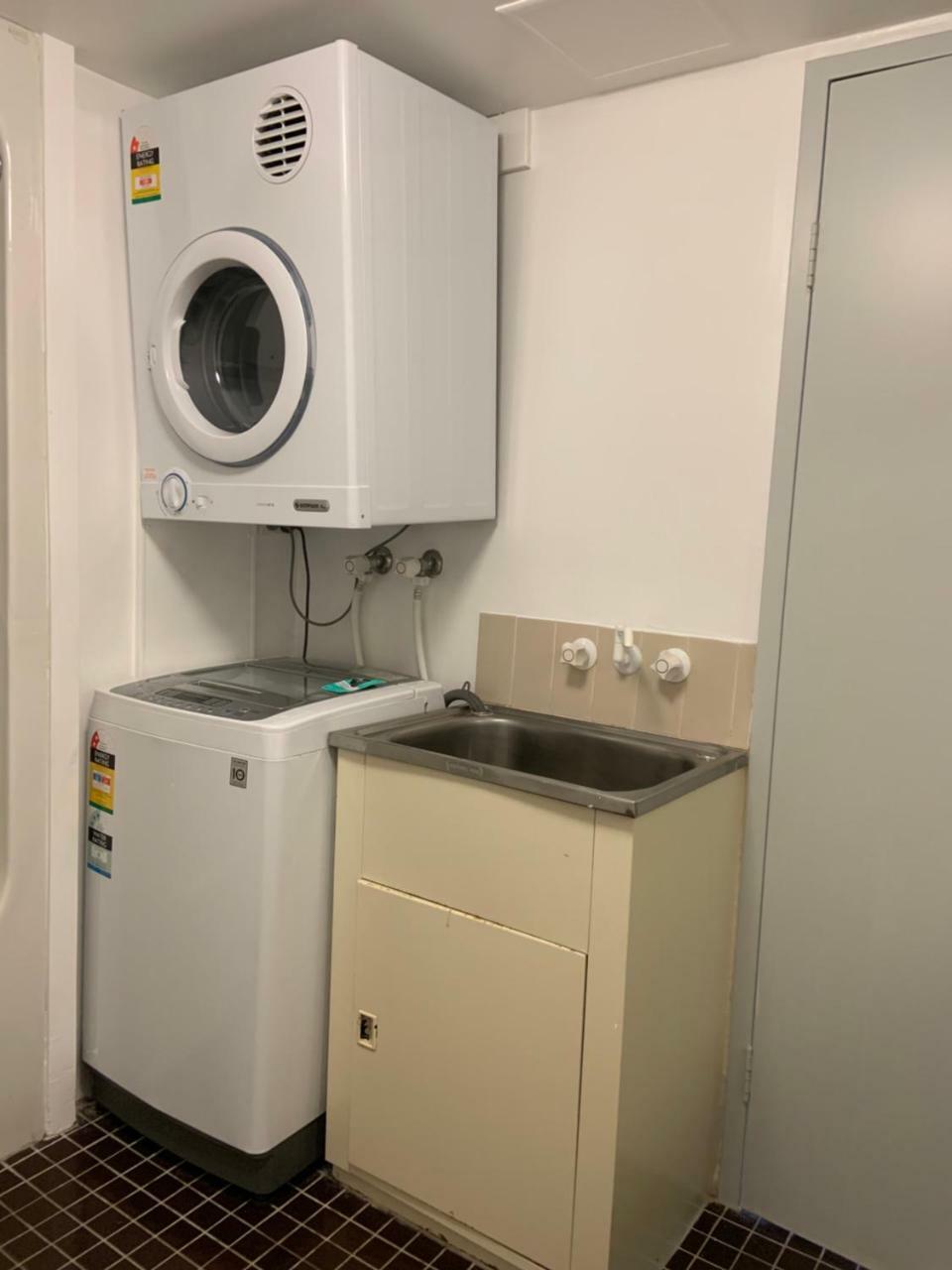 Burleigh Gardens North Hi-Rise Holiday Apartments Гоулд Коуст Екстериор снимка